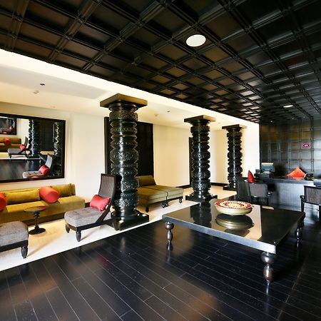 Crowne Plaza Kochi By Ihg Ξενοδοχείο Εξωτερικό φωτογραφία The lobby of the Taj Bengal