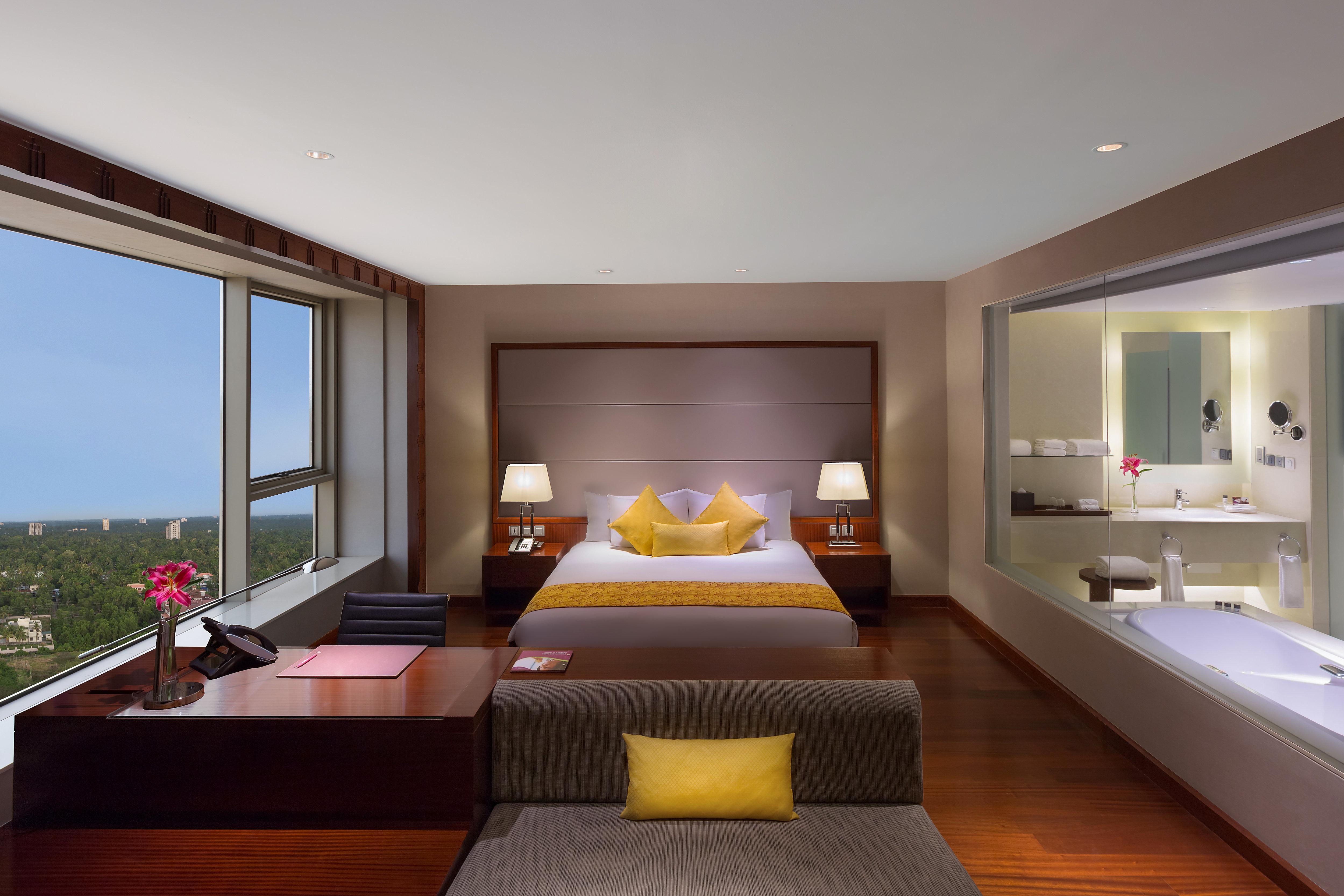 Crowne Plaza Kochi By Ihg Ξενοδοχείο Εξωτερικό φωτογραφία Suite at the Taj Bengal