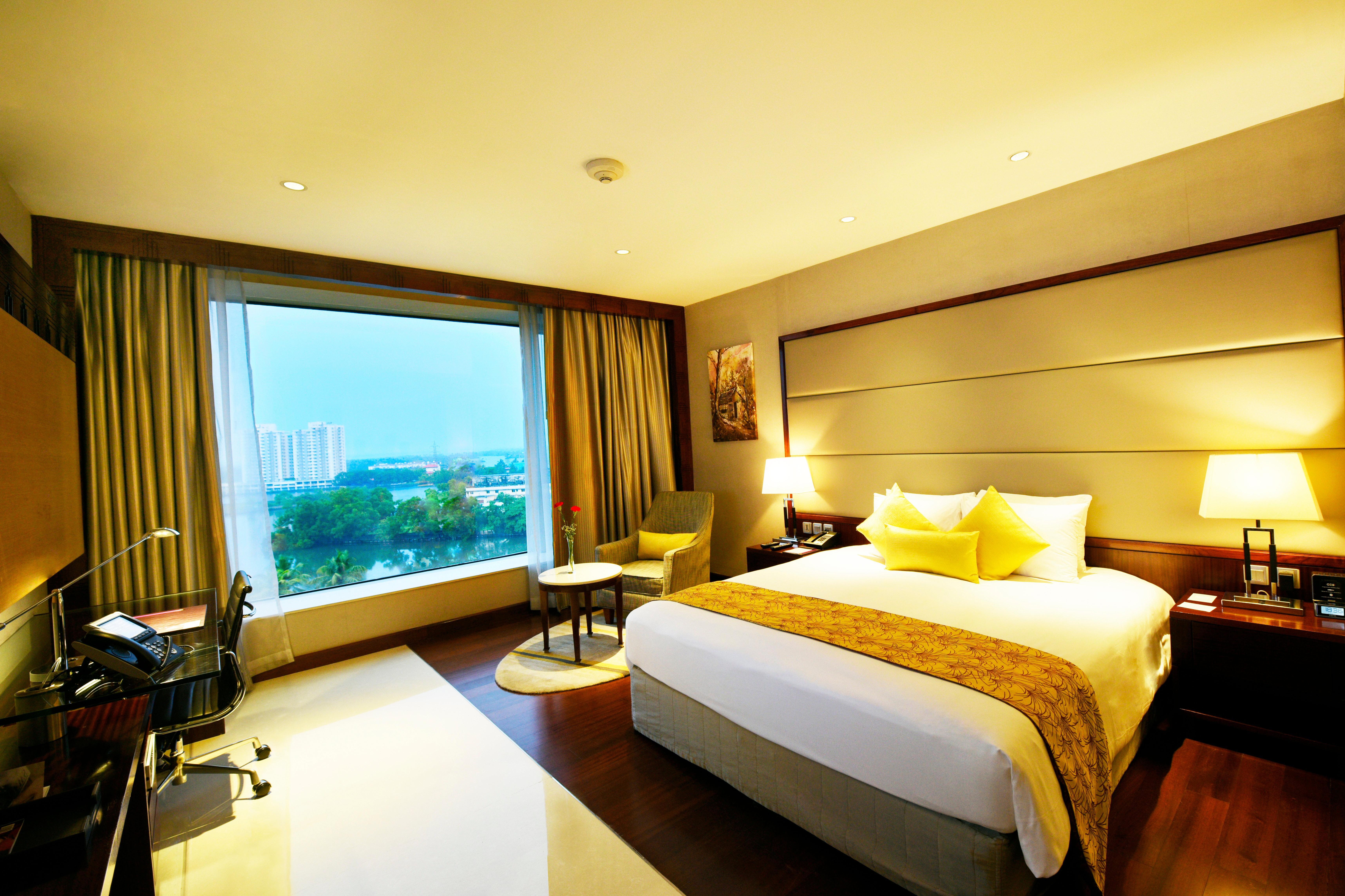 Crowne Plaza Kochi By Ihg Ξενοδοχείο Εξωτερικό φωτογραφία A room at the hotel